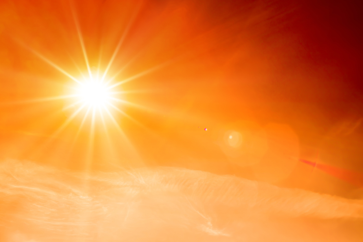 copertina articolo Elisa Palazzi su riscaldamento globale (© Xurzon, Istock)